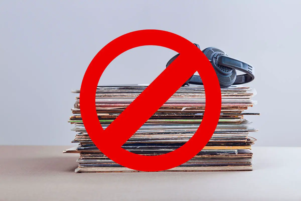 Featured image for “Can You Store Records Flat: Horizontal vs Vertical￼”