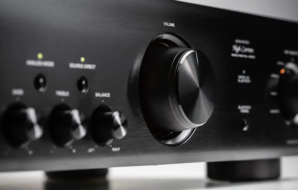 Best Amplifiers for Turntables