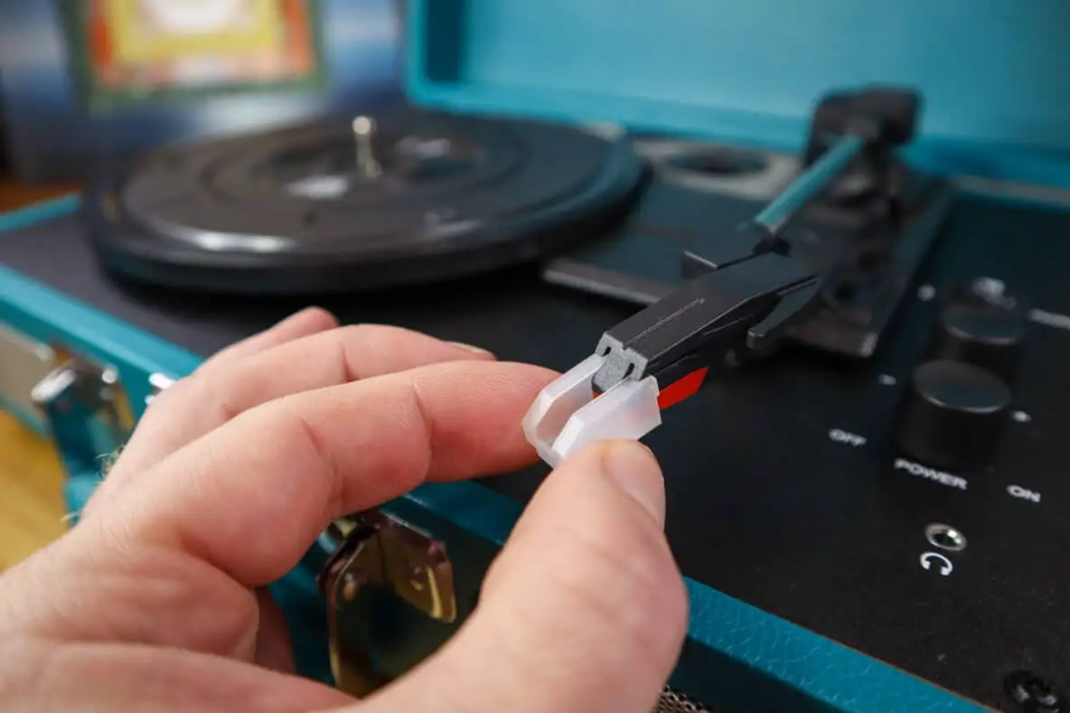 How to Use A Crosley Record Player (Easy Guide with Video) Sound Matters